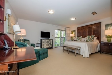 Tucked into the heart of prestigious Sequoyah Hills, 667 Kenesaw - photo 33