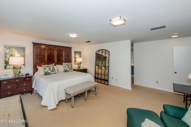 Tucked into the heart of prestigious Sequoyah Hills, 667 Kenesaw - photo 34