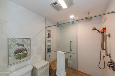 Tucked into the heart of prestigious Sequoyah Hills, 667 Kenesaw - photo 36