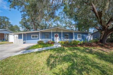Lake Bentley Home For Sale in Lakeland Florida