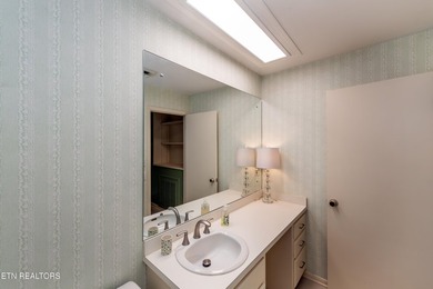 Tucked into the heart of prestigious Sequoyah Hills, 667 Kenesaw - photo 47