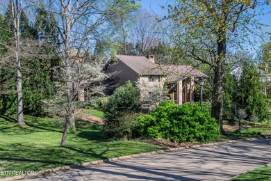 Tucked into the heart of prestigious Sequoyah Hills, 667 Kenesaw - photo 59