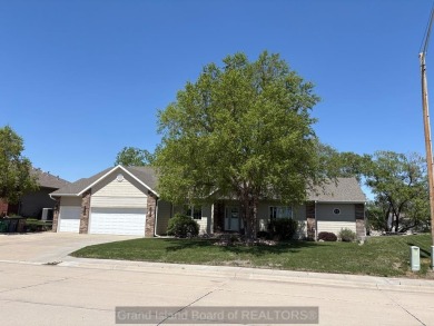 Lake Home For Sale in Grand Island, Nebraska