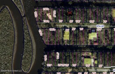 Waterfront Paradise on a Quiet Canal Escape to your own slice of - photo 2