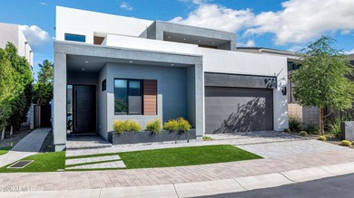 Stunning residence located within the exclusive gated community - photo 2