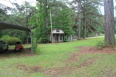 Spacious country living with room to grow! This well-maintained - photo 6