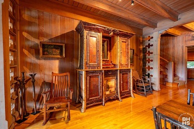 An iconic and classic Adirondack Lake Placid waterfront home - photo 11