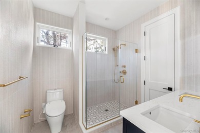 Welcome to 44 Island Walk, a gorgeous, brand-new build located - photo 15