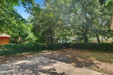Welcome home to this beautifully updated 3-bedroom, 2-bath home - photo 16
