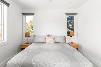 Welcome to 44 Island Walk, a gorgeous, brand-new build located - photo 18