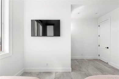 Welcome to 44 Island Walk, a gorgeous, brand-new build located - photo 20