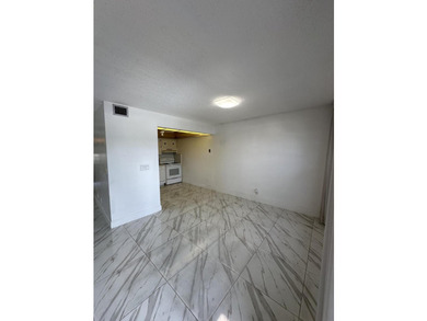 Additional listing photo 4