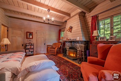 An iconic and classic Adirondack Lake Placid waterfront home - photo 38