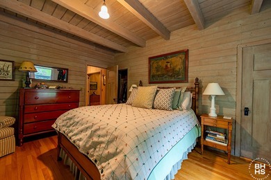 An iconic and classic Adirondack Lake Placid waterfront home - photo 42