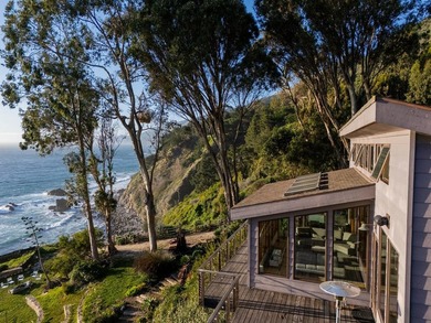This luxurious oceanfront retreat located a few doors north of - photo 4