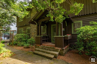 An iconic and classic Adirondack Lake Placid waterfront home - photo 49