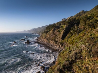 This luxurious oceanfront retreat located a few doors north of - photo 9