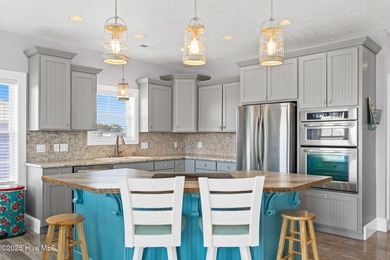 **Paradise Awaits!** Discover breathtaking ocean and