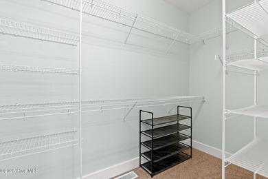 **Paradise Awaits!** Discover breathtaking ocean and