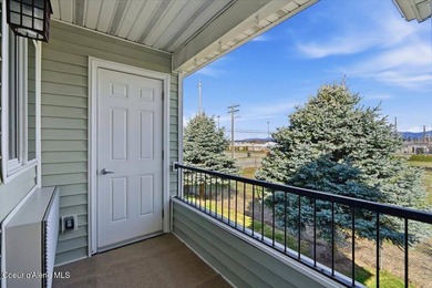Welcome home to effortless living in this beautifully maintained - photo 20