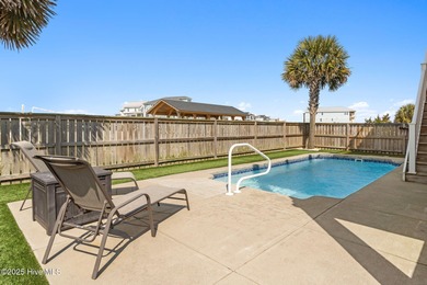 **Paradise Awaits!** Discover breathtaking ocean and