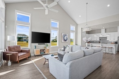 3 Bedroom | 2 Bathroom | Fully Turnkey & Furnished | East-Facing - photo 9
