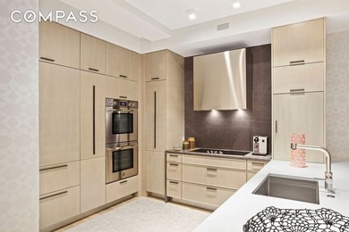 Expansive three-bedroom condominium in the heart of Madison - photo 6
