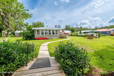 Lake Crosby Home For Sale in Starke Florida