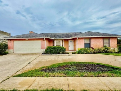 Beautiful 3BR/2BA home on an oversized lot in desirable - photo 2