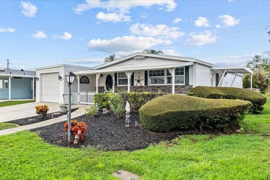 Welcome to this charming 2-bedroom, 2-bathroom + den, 1 CG in - photo 3