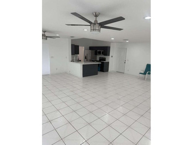 Beautiful 3BR/2BA home on an oversized lot in desirable - photo 5