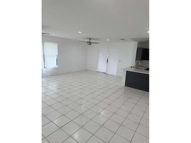 Beautiful 3BR/2BA home on an oversized lot in desirable - photo 6