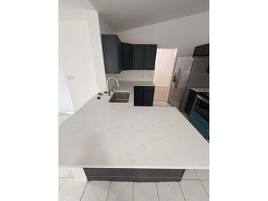 Beautiful 3BR/2BA home on an oversized lot in desirable - photo 9