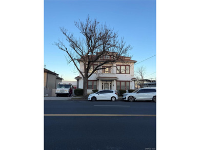East River Home For Sale in East Elmhurst New York