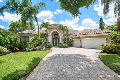 Welcome to this beautifully maintained 5-bedroom, 3-bathroom - photo 1