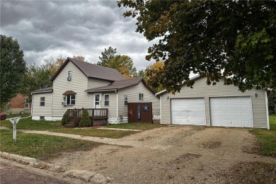 (private lake, pond, creek) Home For Sale in Heron Lake Minnesota