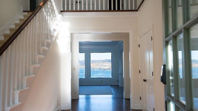 Oceanfront property with stunning views of the Pacific Ocean and - photo 4