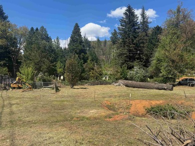 Klamath River Lot For Sale in Happy Camp California