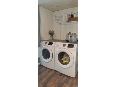**Possible owner financing with down payment.** This darling 1 - photo 15