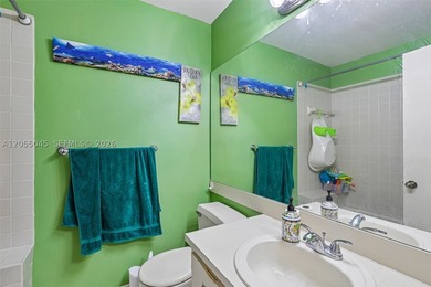 Welcome to this beautifully maintained 3-bedroom, 2.5-bath home - photo 26