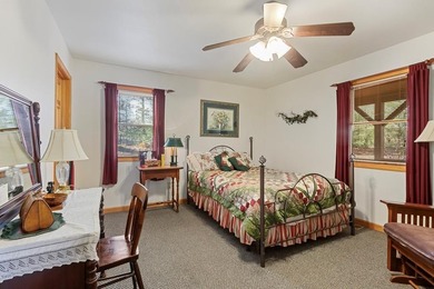 This FULLY FURNISHED two-bedroom, three-bathroom mountain chalet - photo 31
