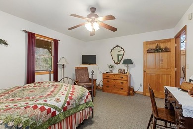 This FULLY FURNISHED two-bedroom, three-bathroom mountain chalet - photo 32