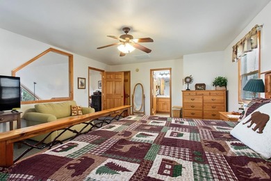 This FULLY FURNISHED two-bedroom, three-bathroom mountain chalet - photo 40