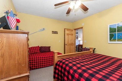 This FULLY FURNISHED two-bedroom, three-bathroom mountain chalet - photo 58