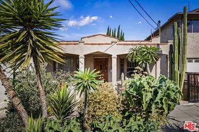 Lake Home For Sale in Los Angeles, California