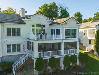 Lake of the Ozarks Townhome/Townhouse For Sale in Porto  Cima Missouri