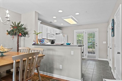Welcome to easy coastal living in the highly sought-after - photo 12