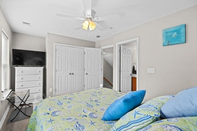 Welcome to easy coastal living in the highly sought-after - photo 17