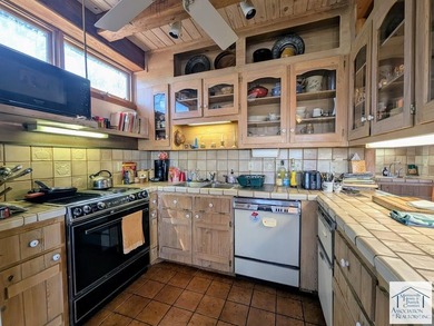 Welcome to 191 Reservoir Overlook, an Impressive 4 bedroom, 4.5 - photo 17
