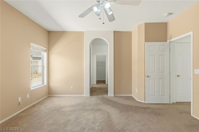 WOW! Beautiful Waterford home of elegance and ease. It's move-in - photo 6
